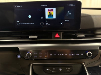 2025 Kia Carnival LXS