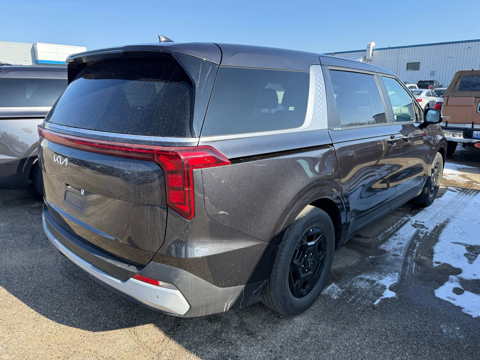 2025 Kia Carnival LXS