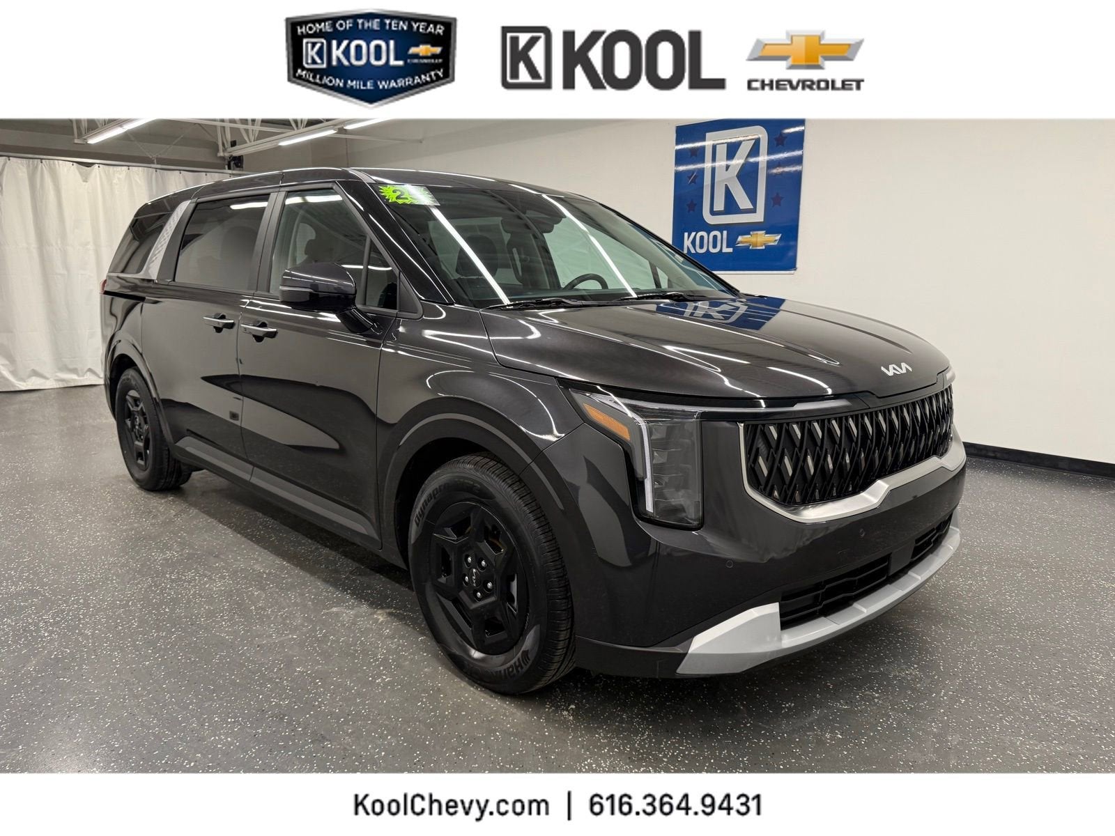 2025 Kia Carnival LXS