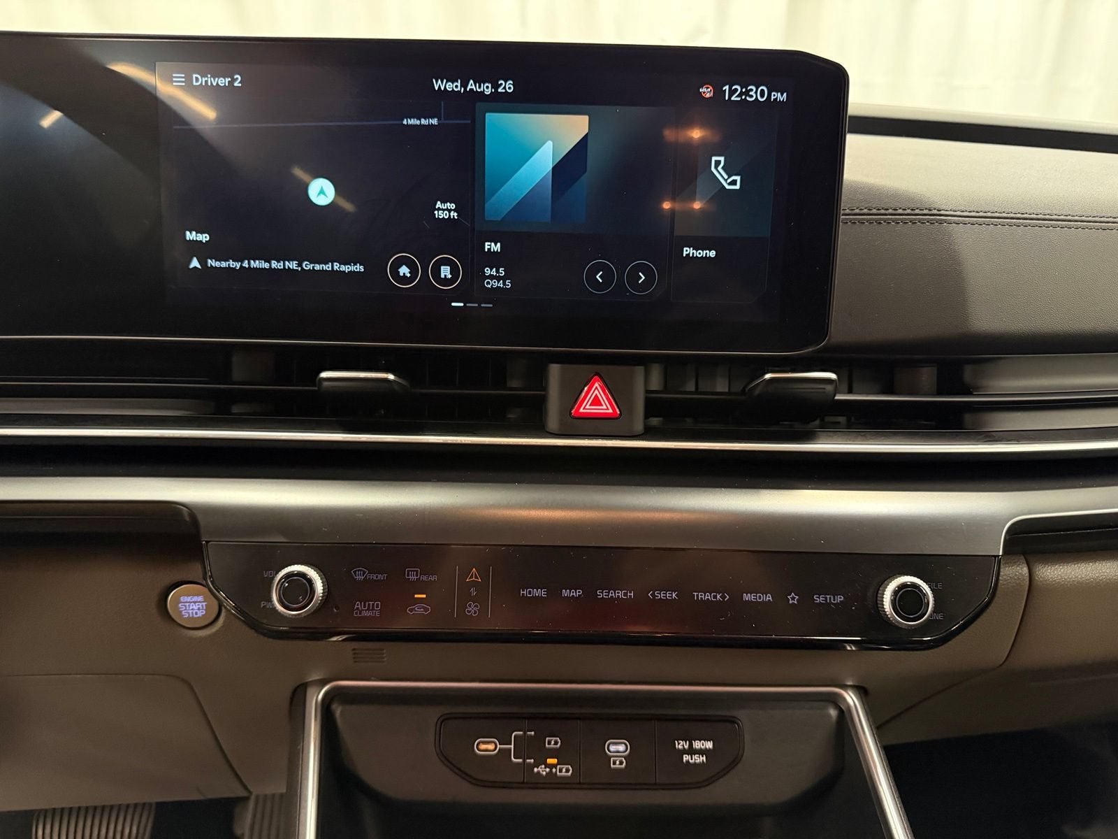 2025 Kia Carnival LXS