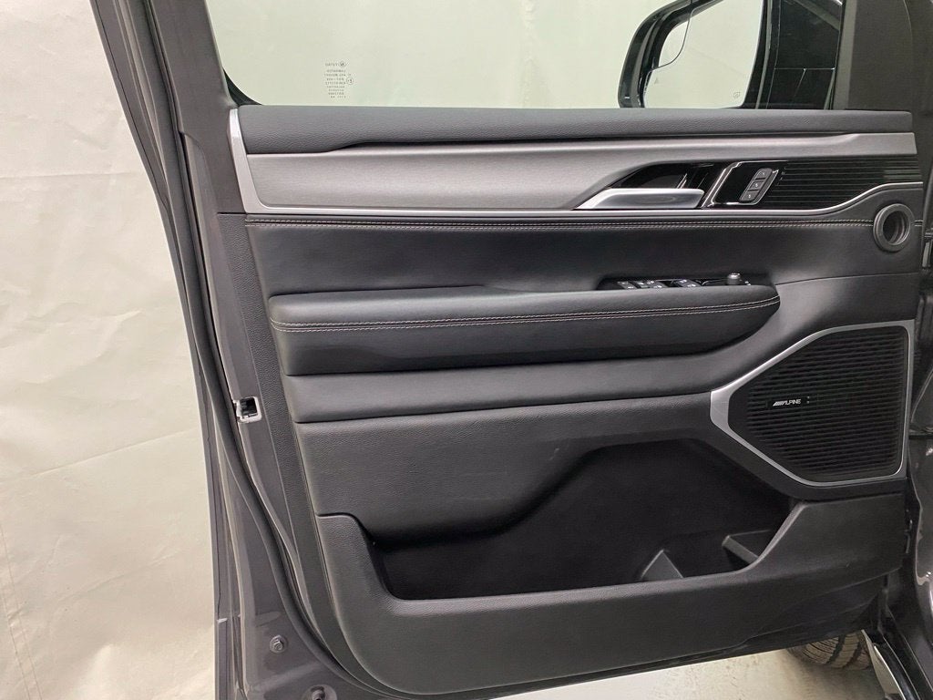 2025 Jeep Wagoneer Series II