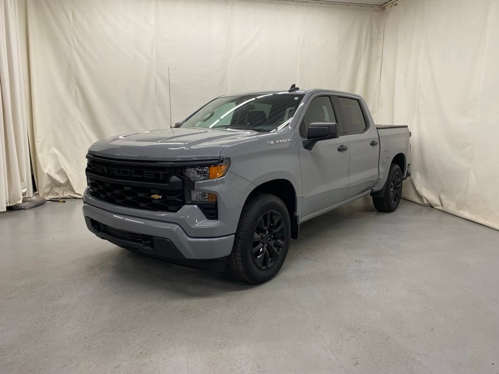 2024 Chevrolet Silverado 1500 Custom