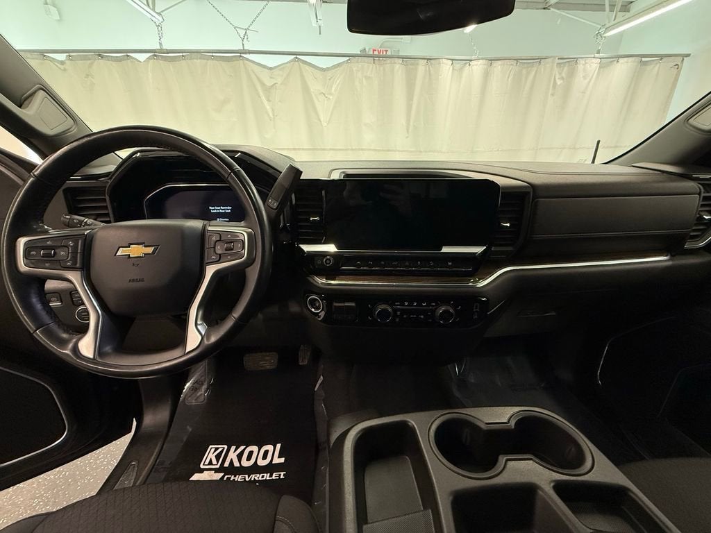 2024 Chevrolet Silverado 1500 LT