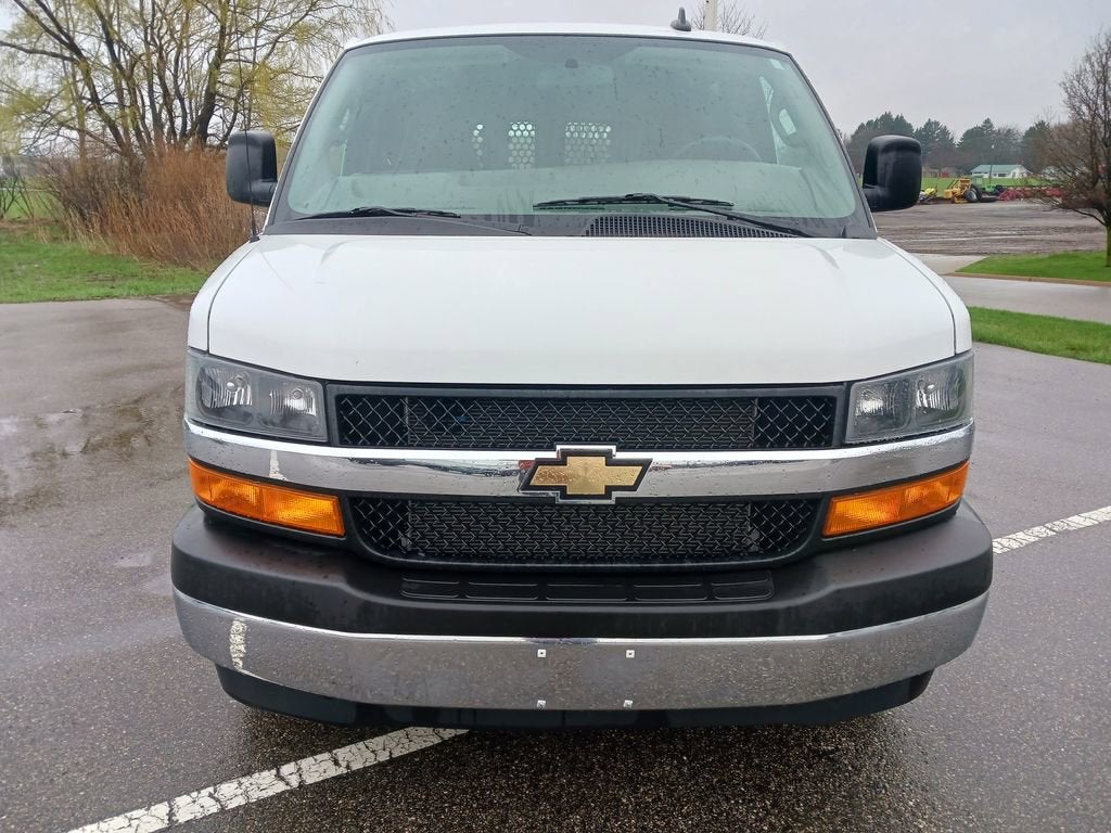 2024 Chevrolet Express Cargo 2500 WT
