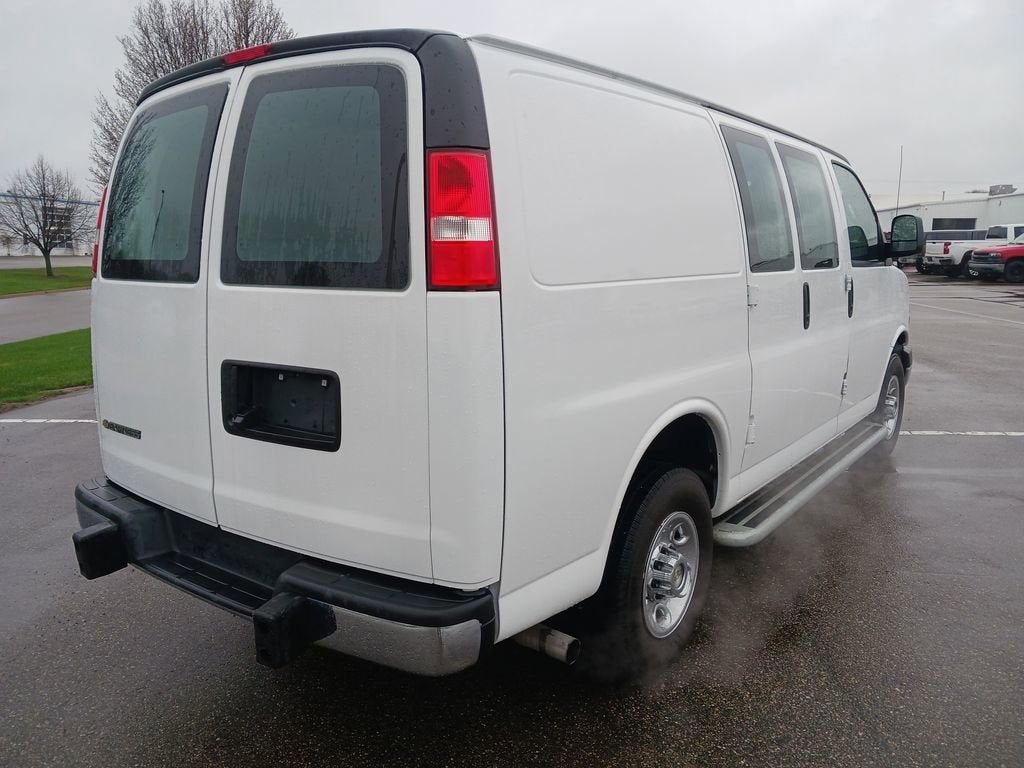 2024 Chevrolet Express Cargo 2500 WT