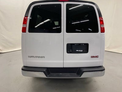 2025 GMC Savana Passenger LT