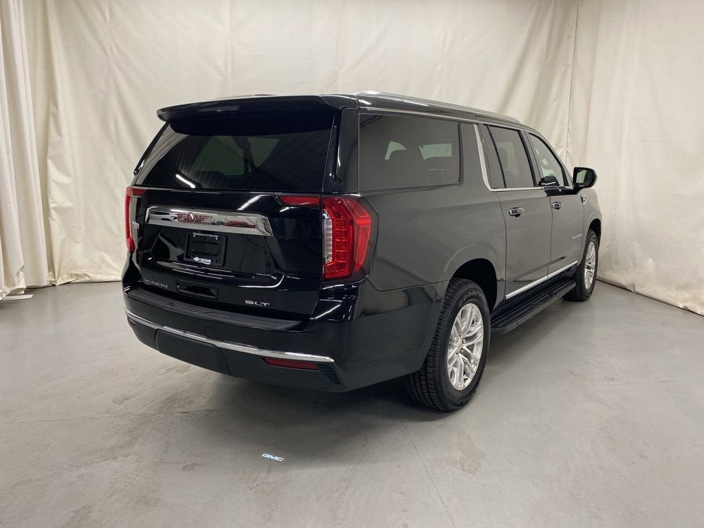 2024 GMC Yukon XL SLT