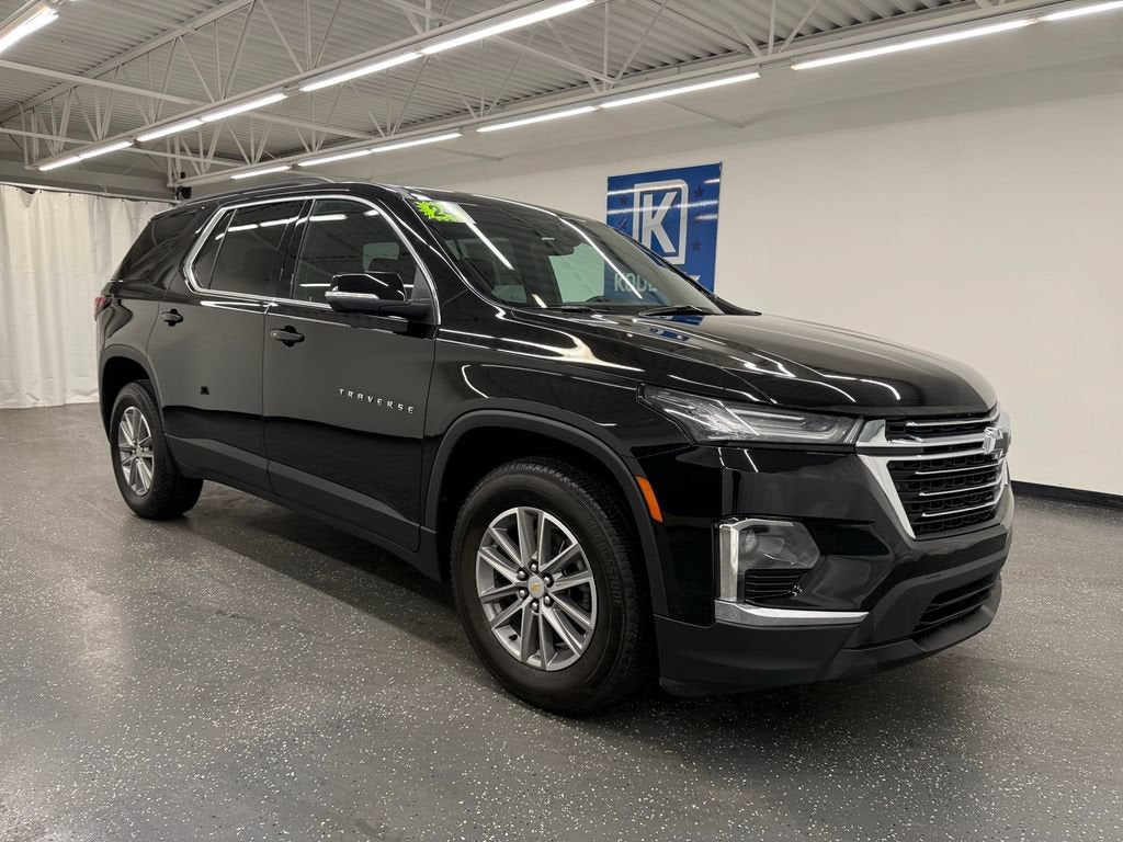 2024 Chevrolet Traverse Limited LT Cloth