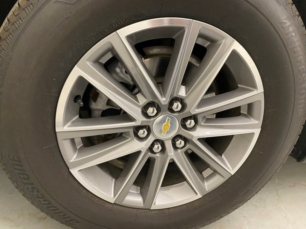 2024 Chevrolet Traverse Limited LT Cloth