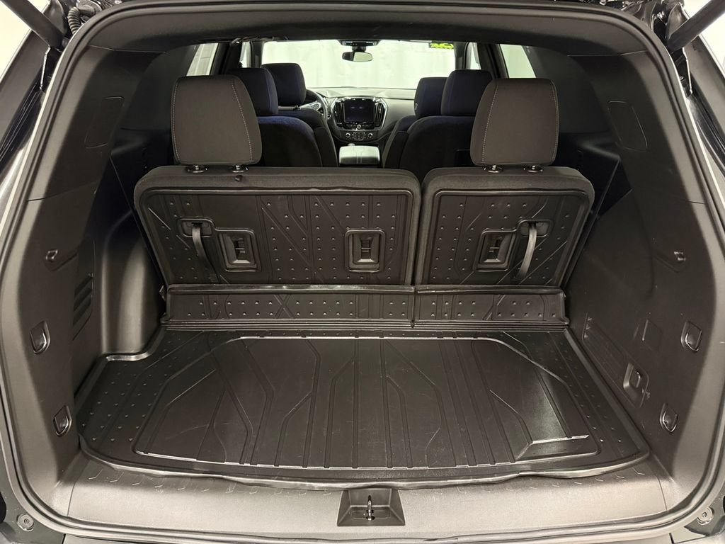 2024 Chevrolet Traverse Limited LT Cloth