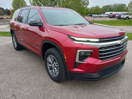 2025 Chevrolet Traverse LT