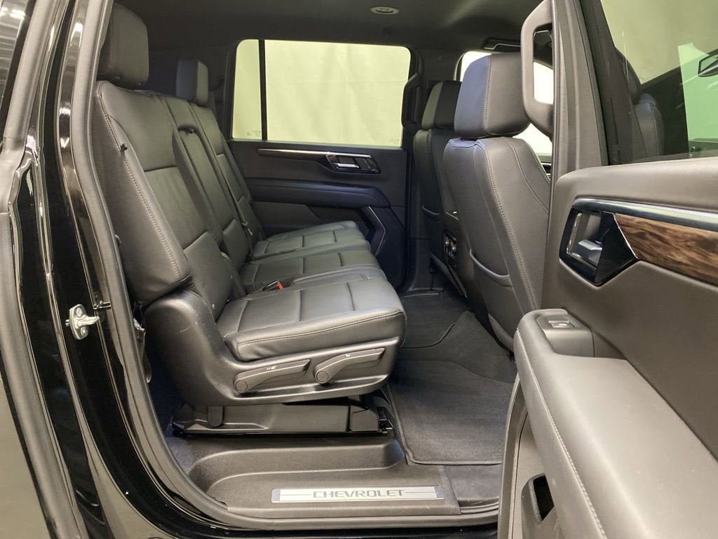 2025 Chevrolet Suburban Z71
