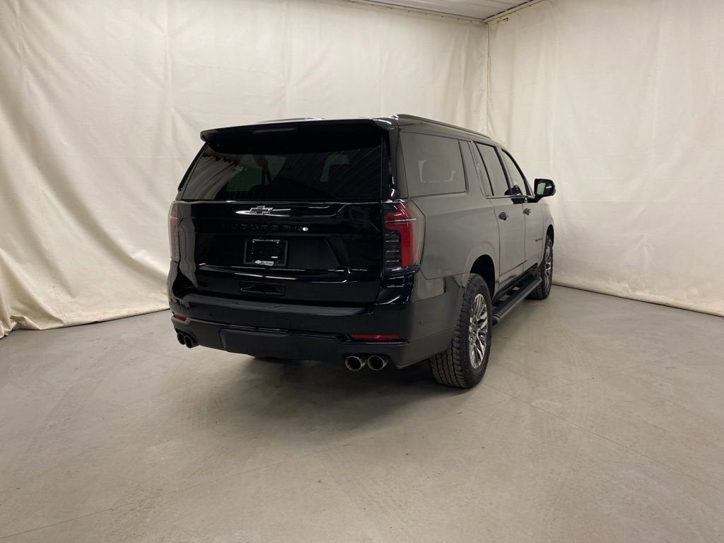 2025 Chevrolet Suburban Z71
