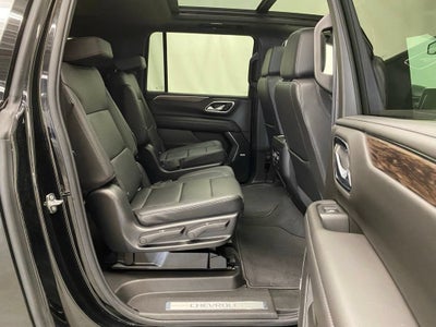 2022 Chevrolet Suburban LT