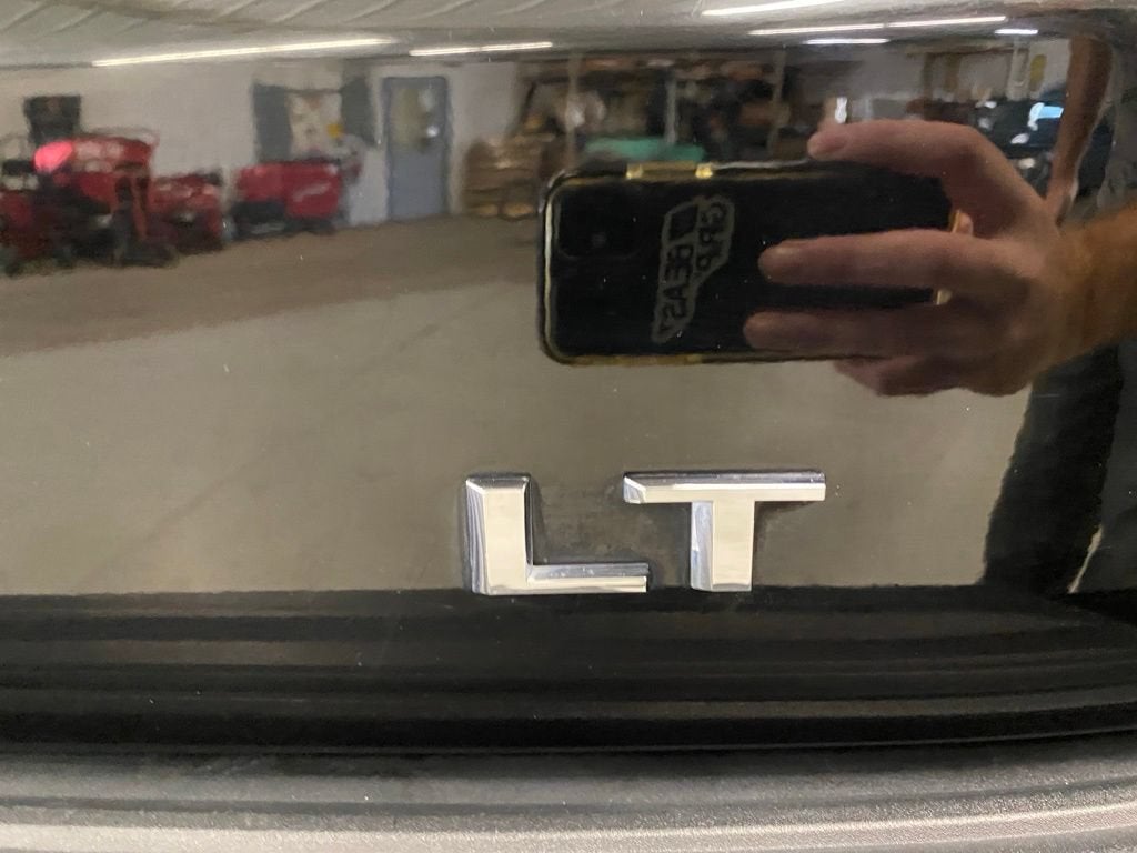 2022 Chevrolet Suburban LT