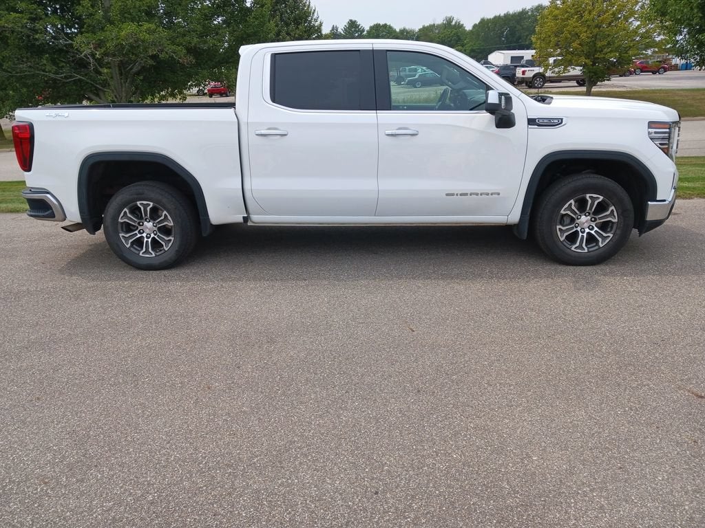 2025 GMC Sierra 1500 SLT