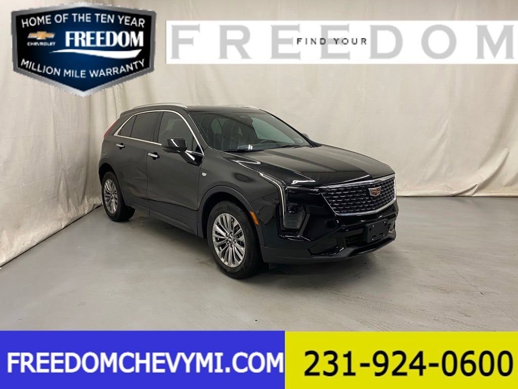 2025 Cadillac XT4 Premium Luxury