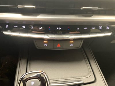 2025 Cadillac XT4 Premium Luxury