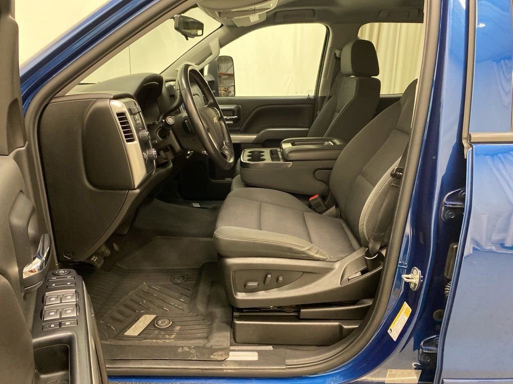 2019 Chevrolet Silverado LD LT