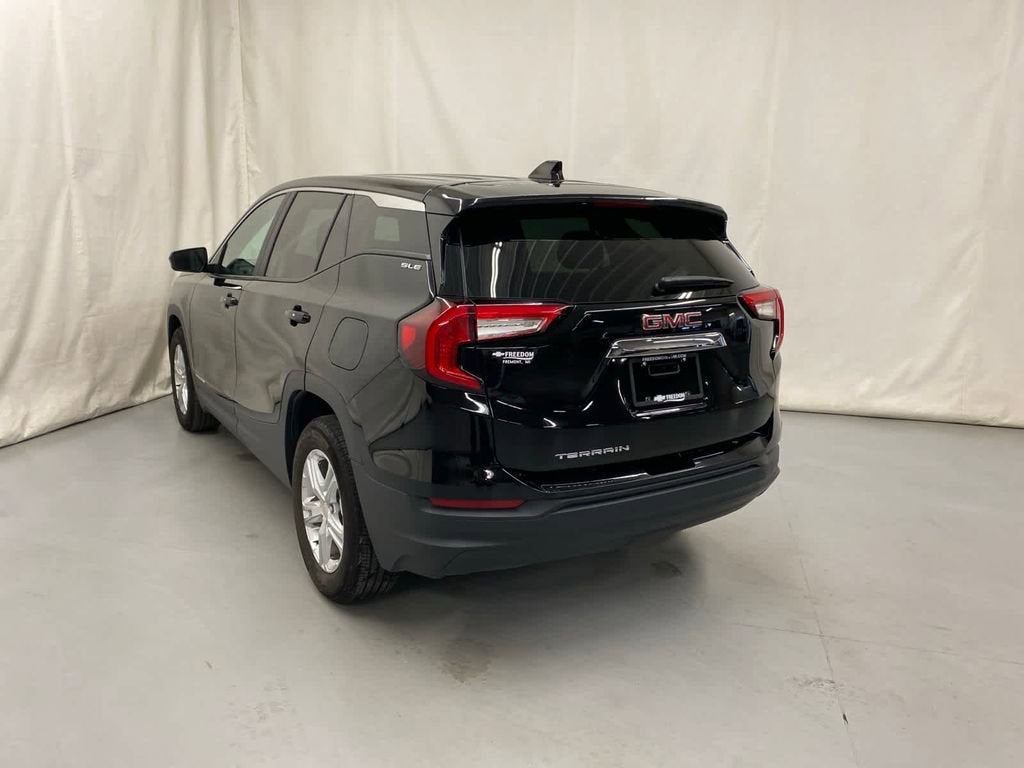 2023 GMC Terrain SLE