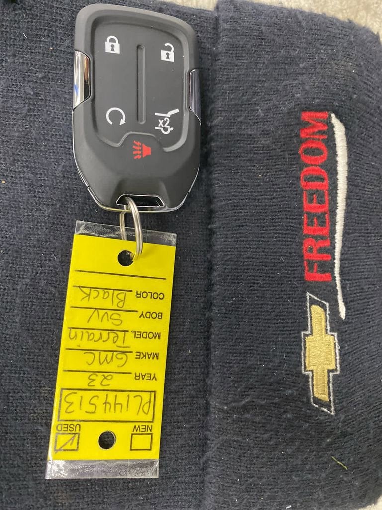 2023 GMC Terrain SLT