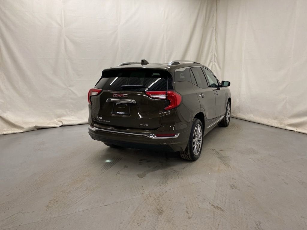 2024 GMC Terrain Denali