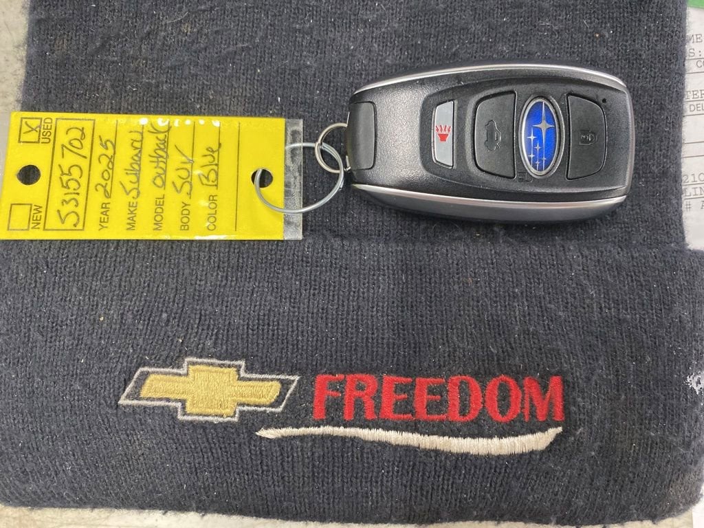 2025 Subaru Outback Premium