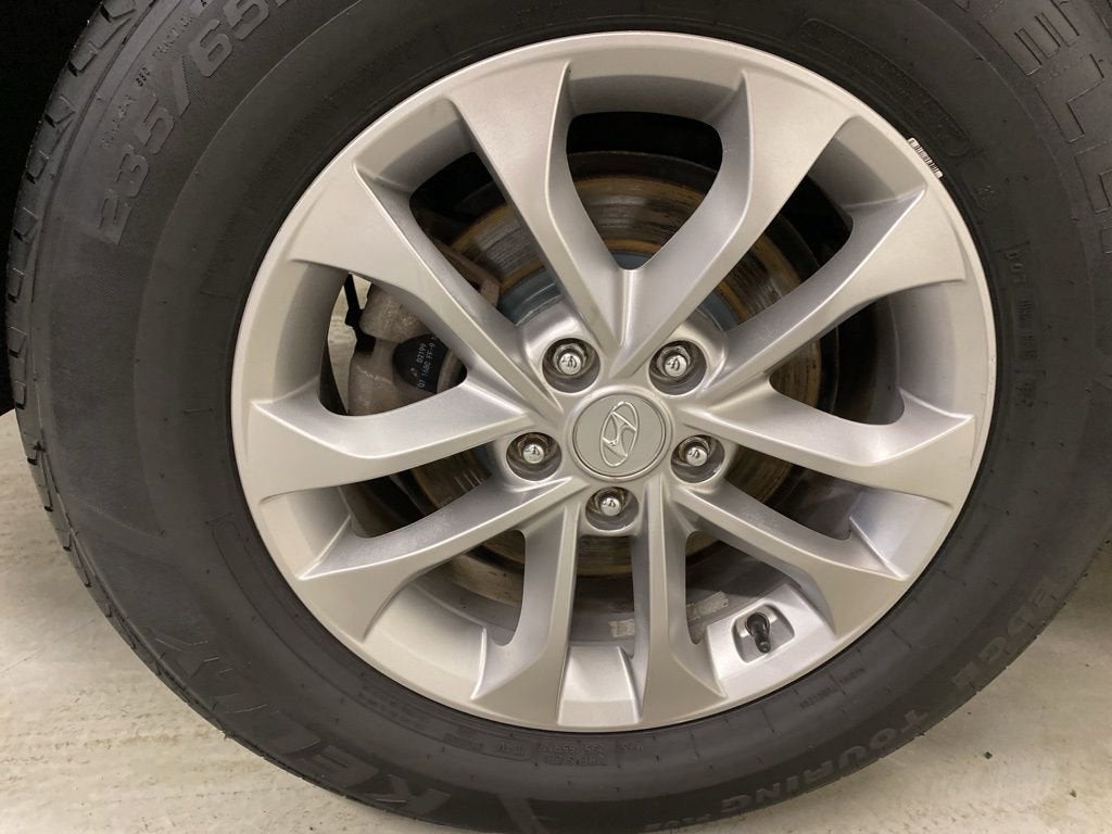 2019 Hyundai Santa Fe SE