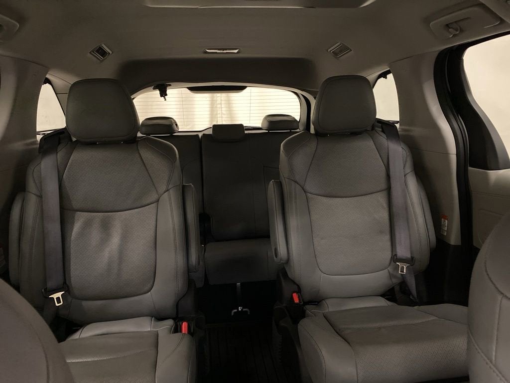 2023 Toyota Sienna Limited