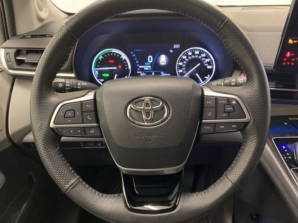 2023 Toyota Sienna Limited