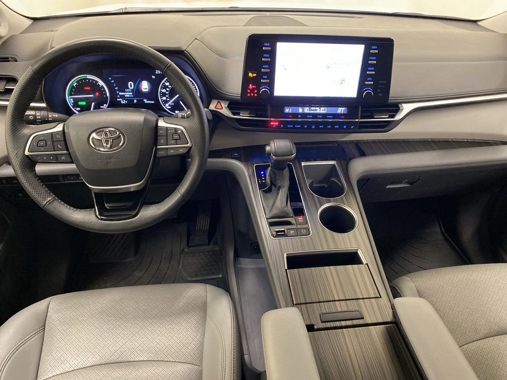 2023 Toyota Sienna Limited