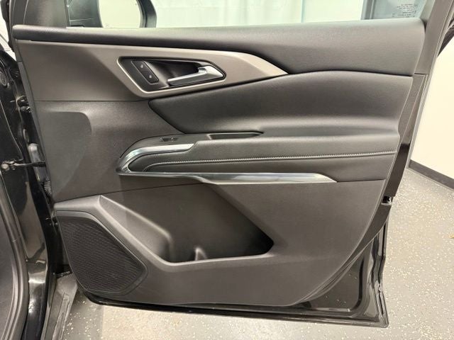 2026 Chevrolet Traverse LT 2LT