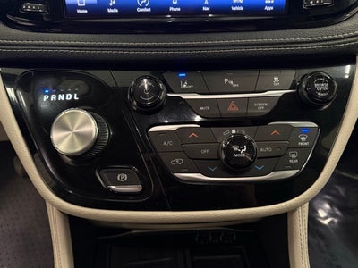 2021 Chrysler Pacifica Hybrid Limited