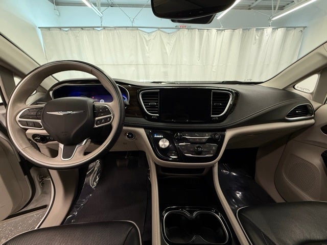 2021 Chrysler Pacifica Hybrid Limited