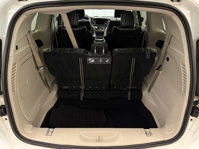 2021 Chrysler Pacifica Hybrid Limited