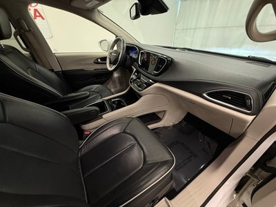 2021 Chrysler Pacifica Hybrid Limited