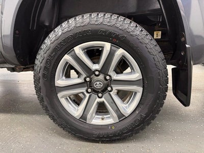 2017 Toyota Tacoma Limited V6