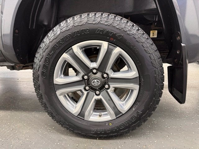 2017 Toyota Tacoma Limited V6