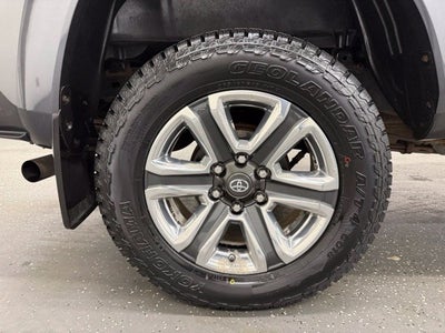 2017 Toyota Tacoma Limited V6