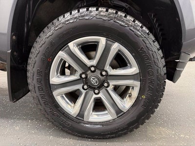 2017 Toyota Tacoma Limited V6