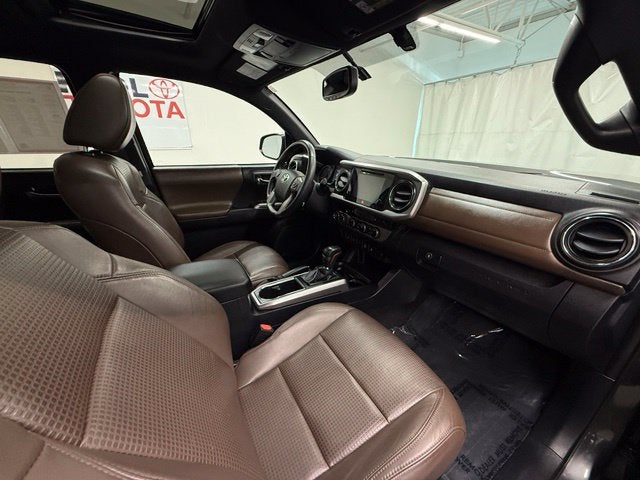 2017 Toyota Tacoma Limited V6