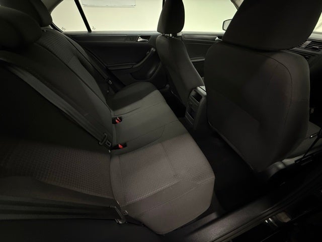 2015 Volkswagen Jetta 2.0L S