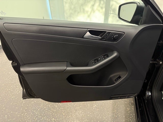 2015 Volkswagen Jetta 2.0L S