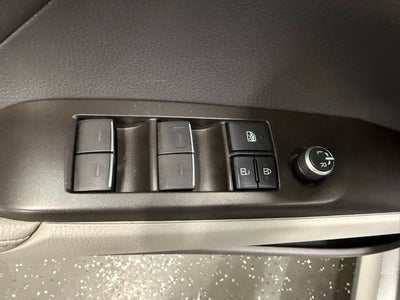 2021 Toyota Camry Hybrid XLE