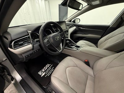 2021 Toyota Camry Hybrid XLE