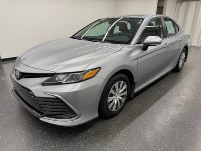 2024 Toyota Camry Hybrid LE