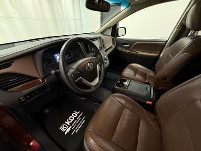 2016 Toyota Sienna Limited Premium 7 Passenger