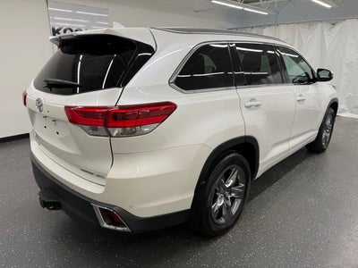 2017 Toyota Highlander Limited Platinum
