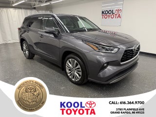 2022 Toyota Highlander Platinum