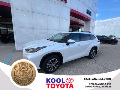 2022 Toyota Highlander XLE